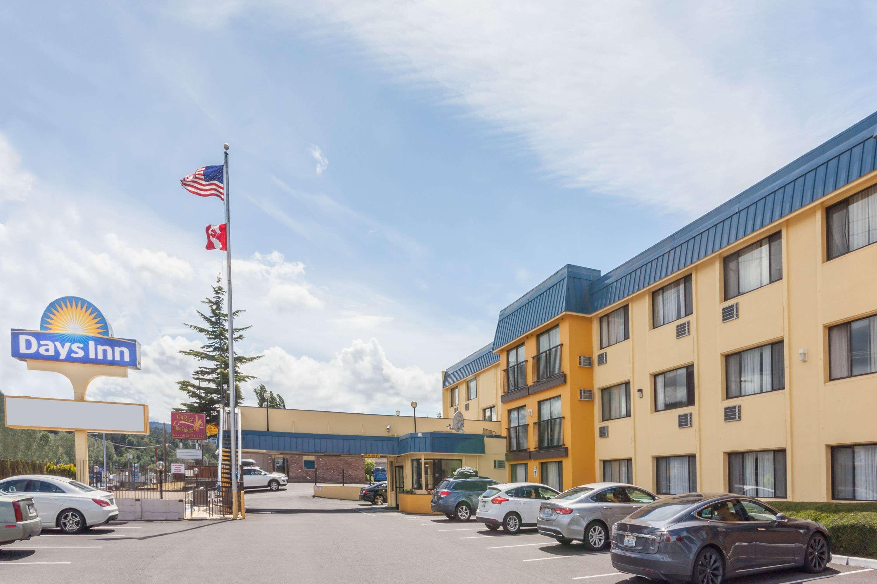 Days Inn By Wyndham Bellingham Wa Esterno foto